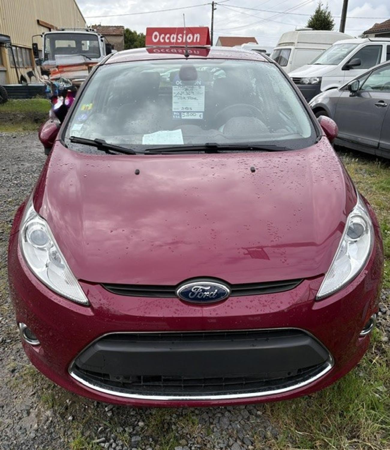 FORD FIESTA 1.4 TITANUIM